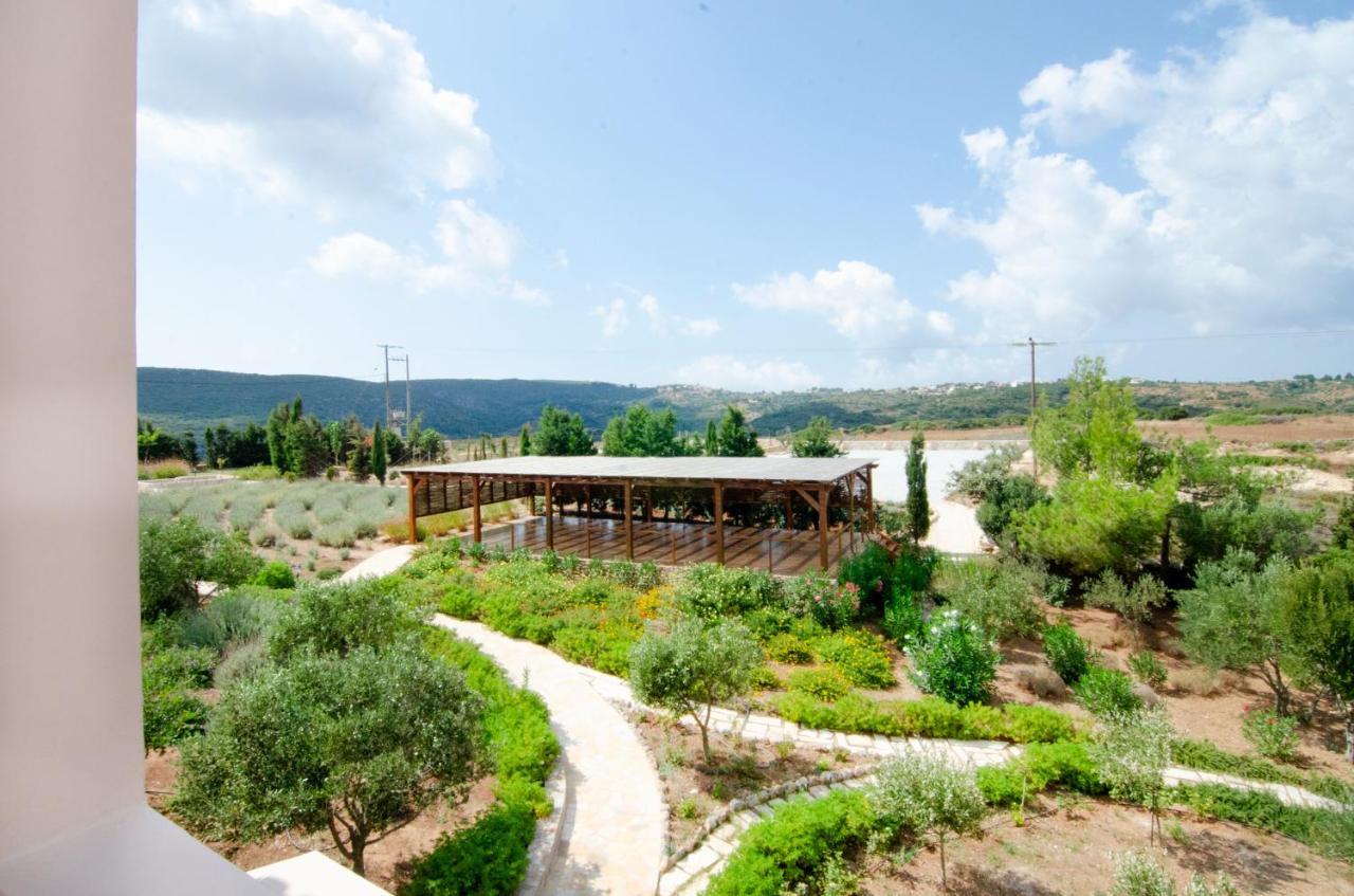 The Windmill Resort Mitata Экстерьер фото
